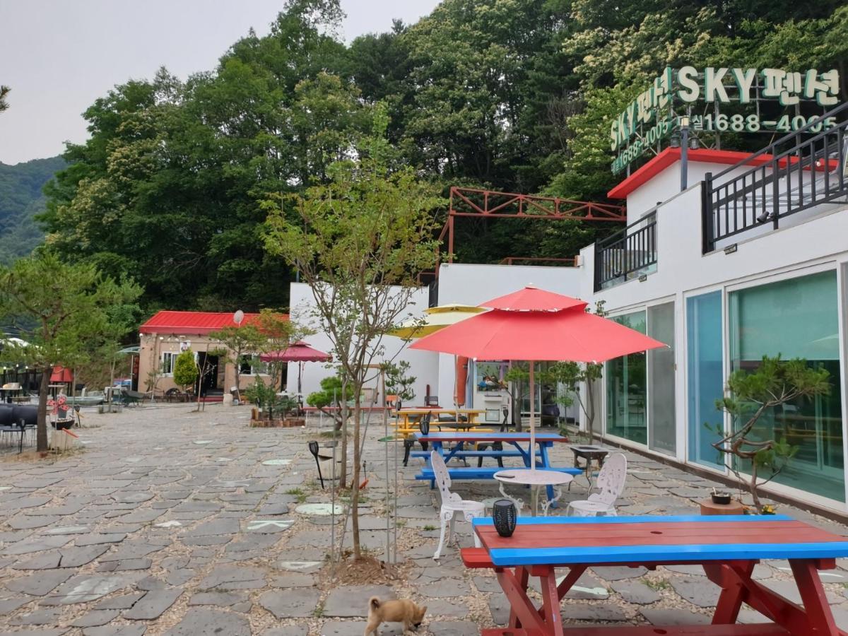 Sky Vivaldi Pension Hongcheon Exterior photo