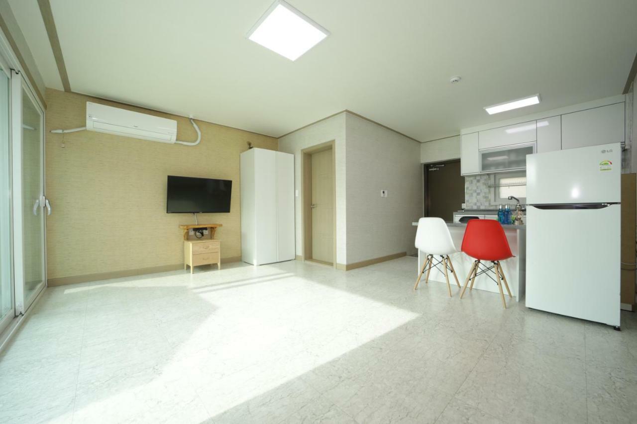 Sky Vivaldi Pension Hongcheon Exterior photo